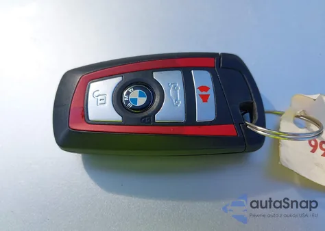 2016 BMW 328I xDrive z USA, uszkodzony, nr VIN WBA8E3G50GNU00822